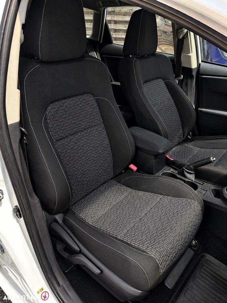 Toyota Auris - 8