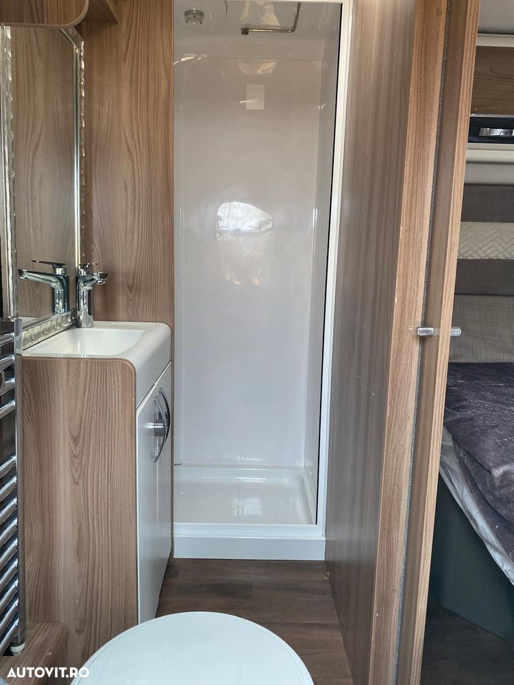 Swift Elegance - 6