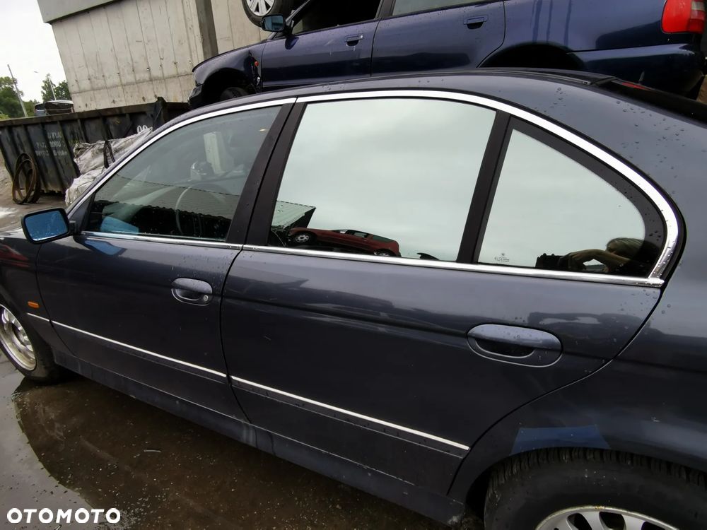 Drzwi tył lewy Bmw 5 E39 1996r kod lakieru 310/7 fiordgrau-metallic - 10