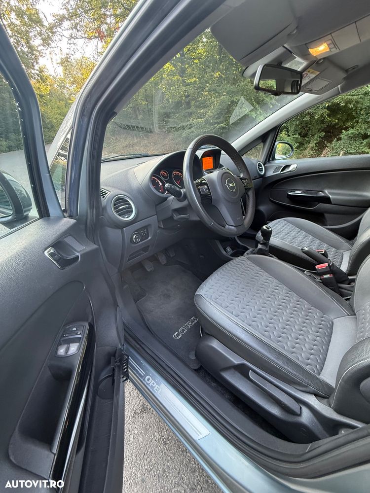 Opel Corsa 1.3 CDTI Enjoy - 30
