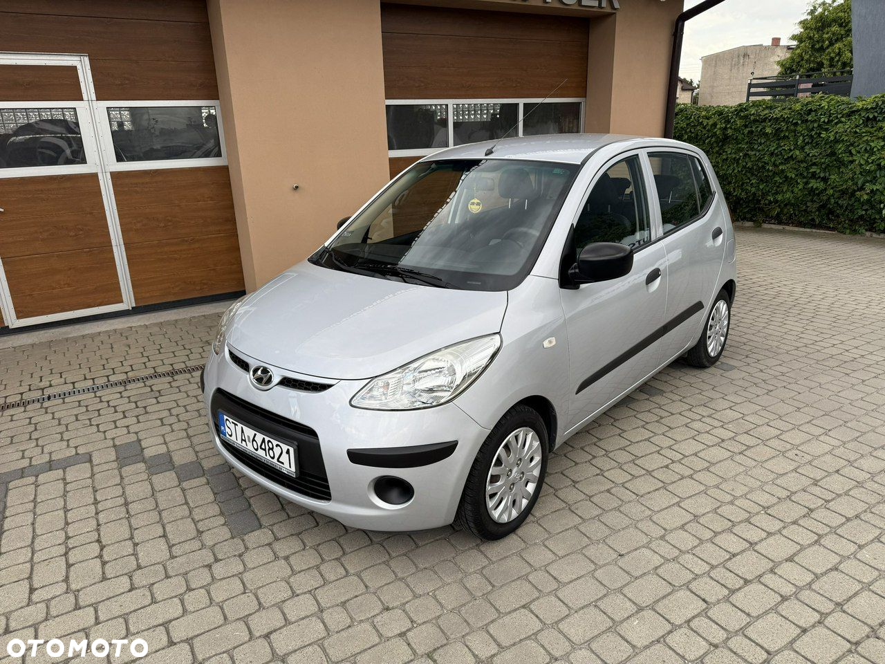 Hyundai i10 1.1 - 13