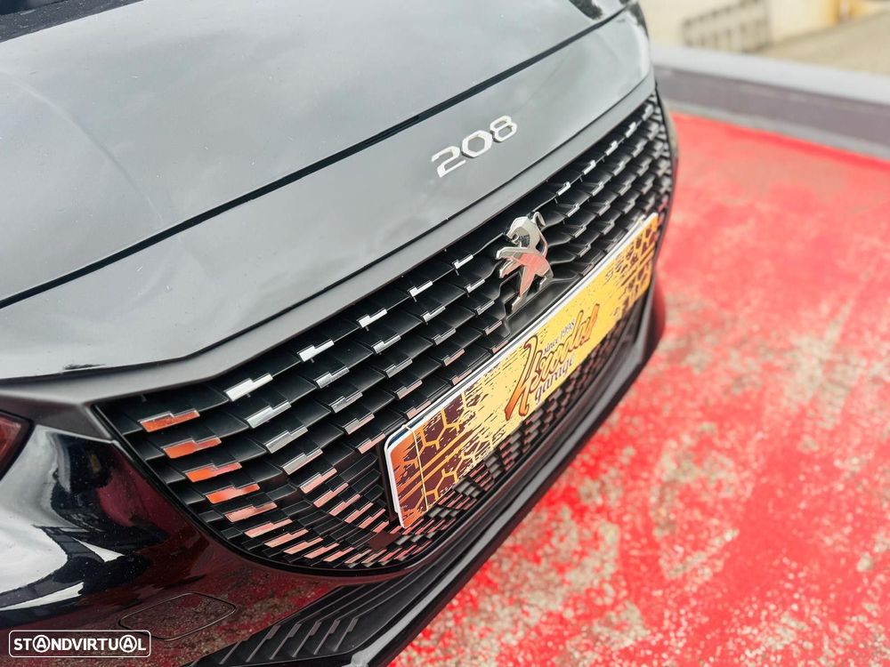 Peugeot 208 1.2 PureTech SE Style - 7