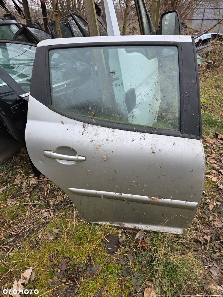 DRZWI PRAWE TYLNE PEUGEOT 207