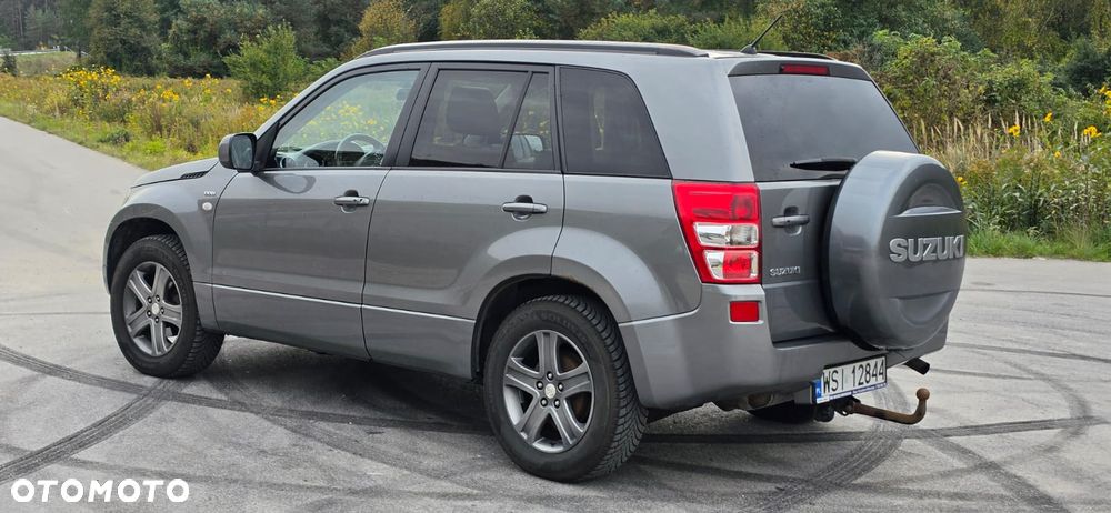 Suzuki Grand Vitara 1.9 DDiS - 2