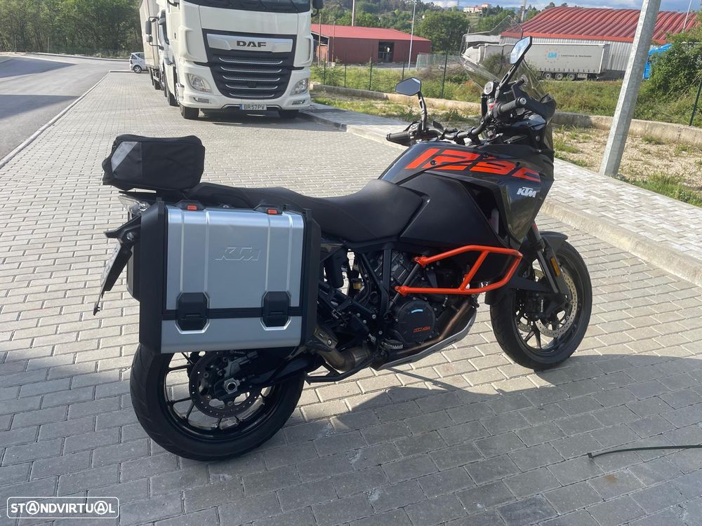 KTM 1290 Super Adventure - 5