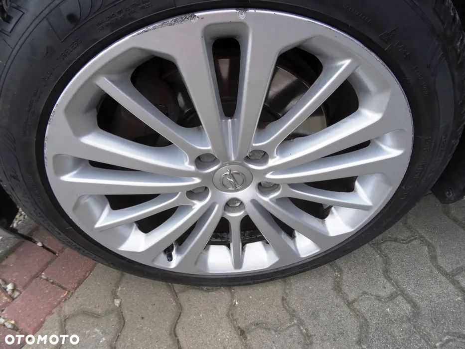 Opel Insignia 1.5 T Elite S&S - 24