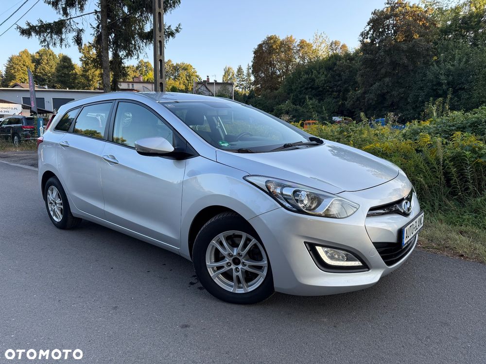 Hyundai i30 1.4 CRDi Classic + - 8