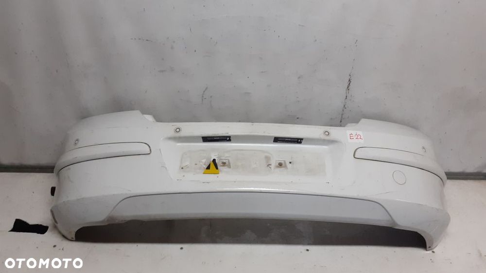 * ZDERZAK TYŁ TYLNY OPEL ASTRA H 3 III Y474 BIAŁY PDC CZUJNIKI COFANIA - 1