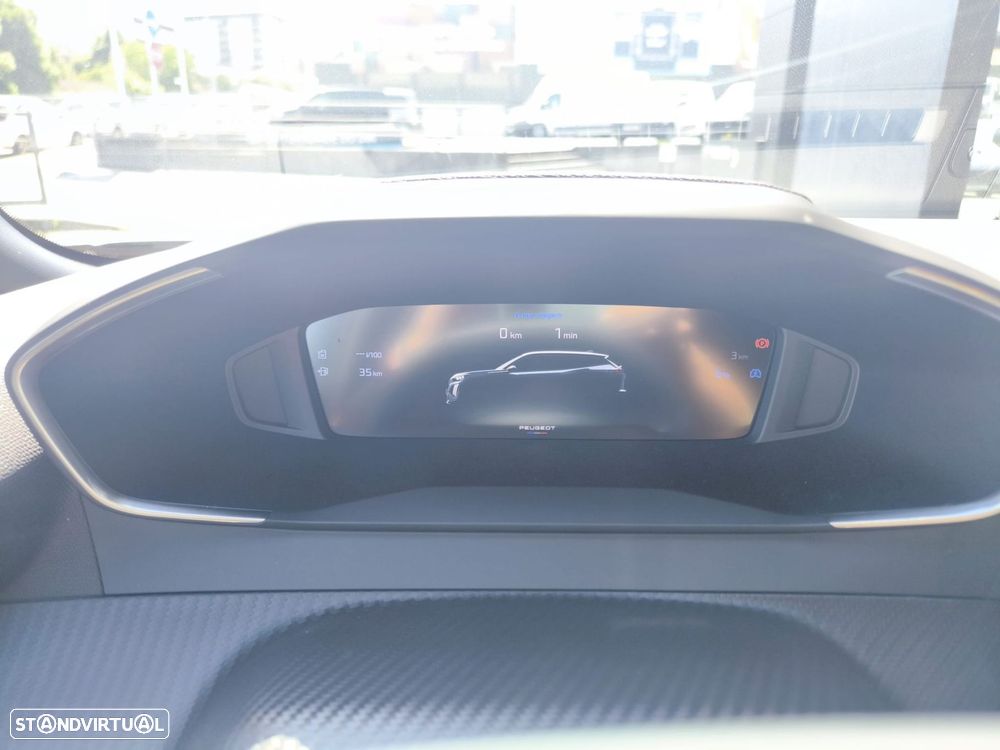 Peugeot 2008 1.2 Hybrid Allure e-DCS6 - 8