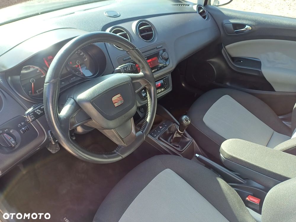 Seat Ibiza 1.4 16V Style - 12