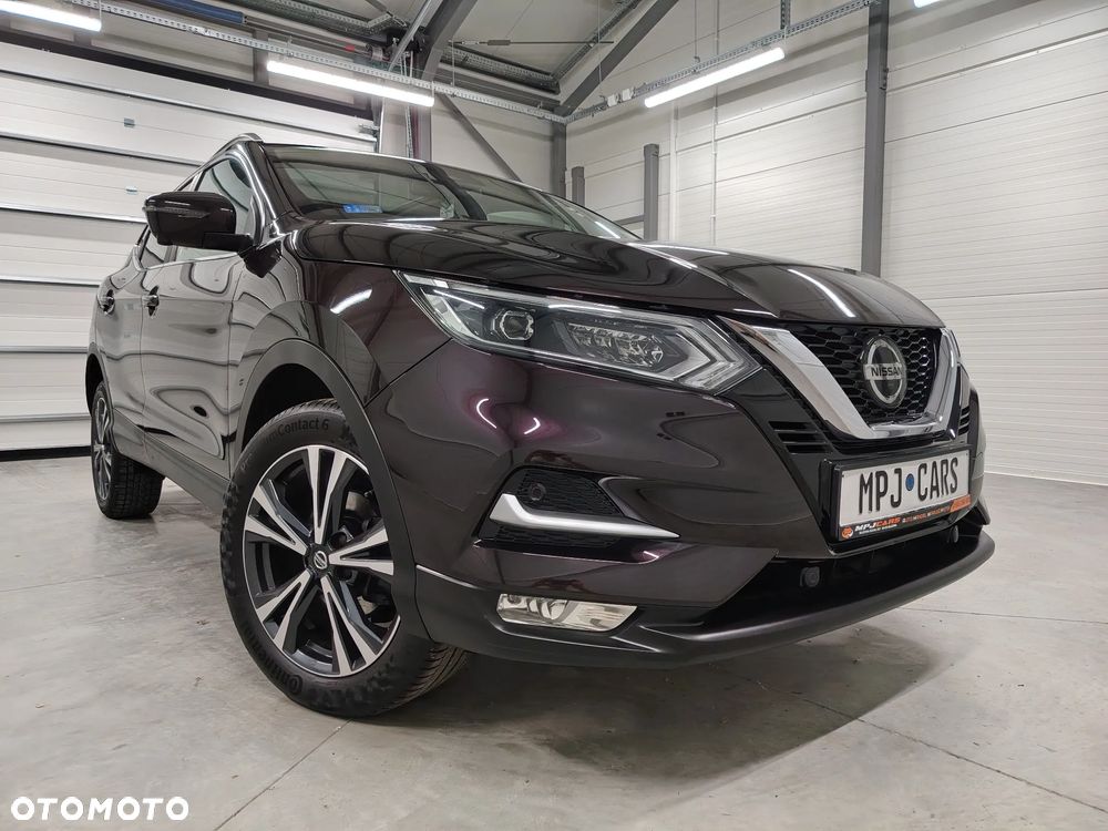 Nissan Qashqai - 2
