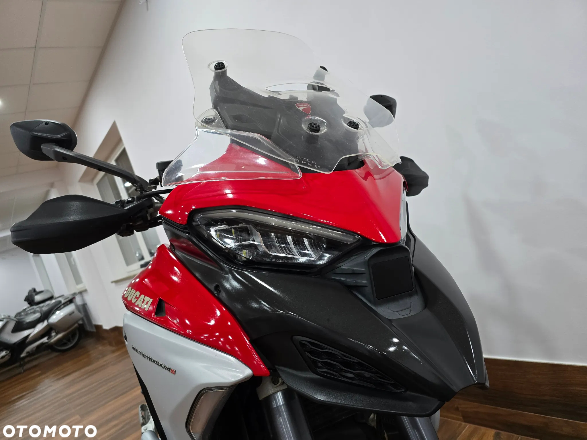 Ducati Multistrada - 32