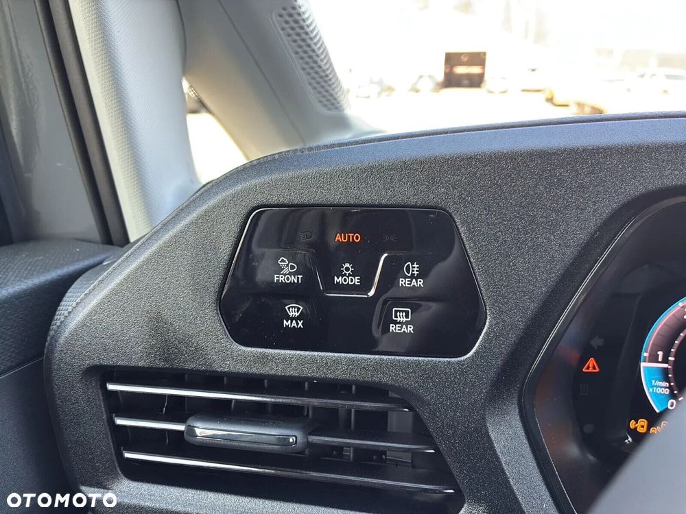 Volkswagen Caddy Maxi 2.0 TDI DSG - 30