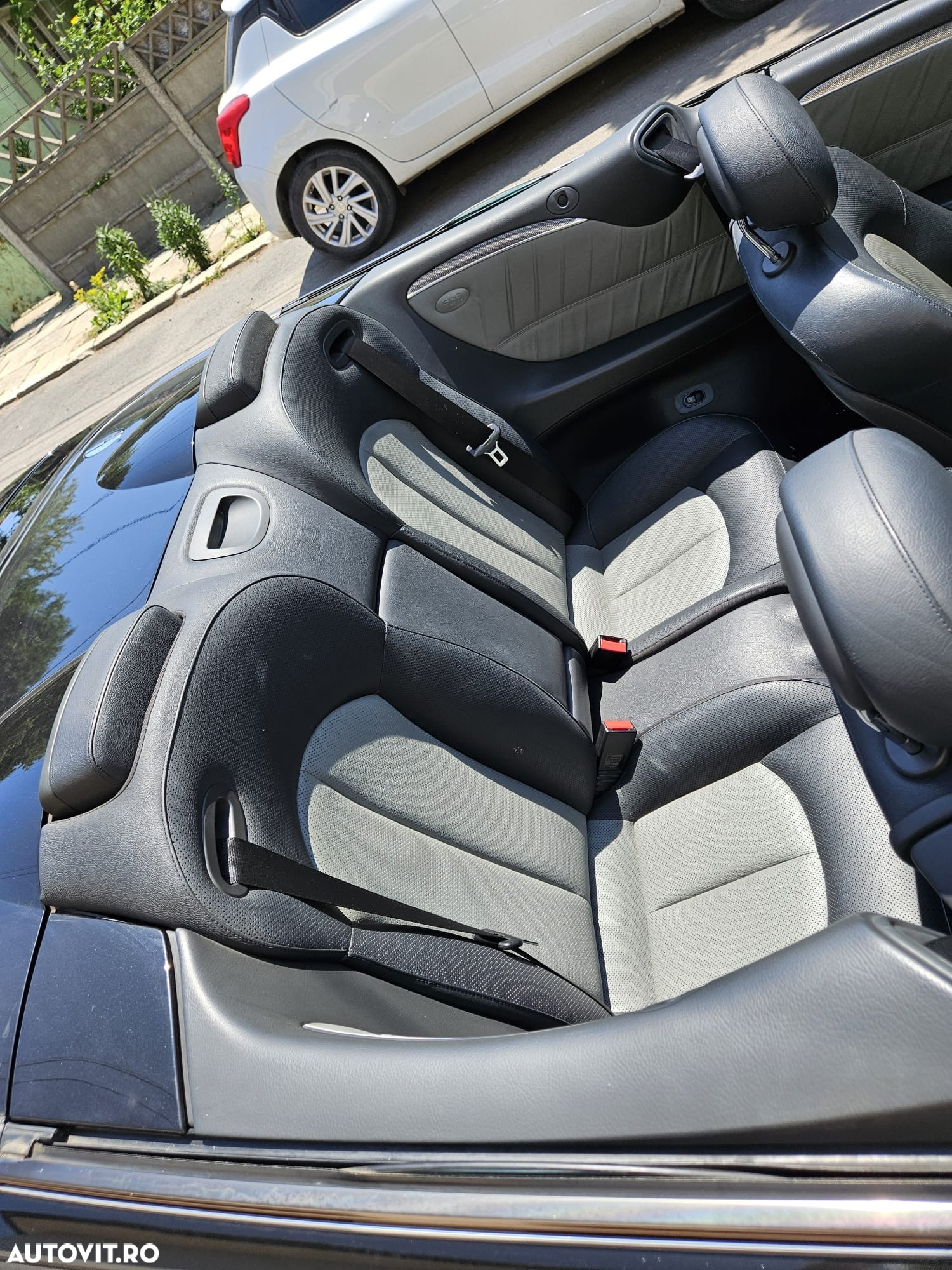 Mercedes-Benz CLK - 9