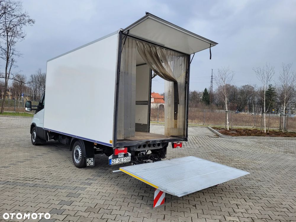 Iveco Daily - 12
