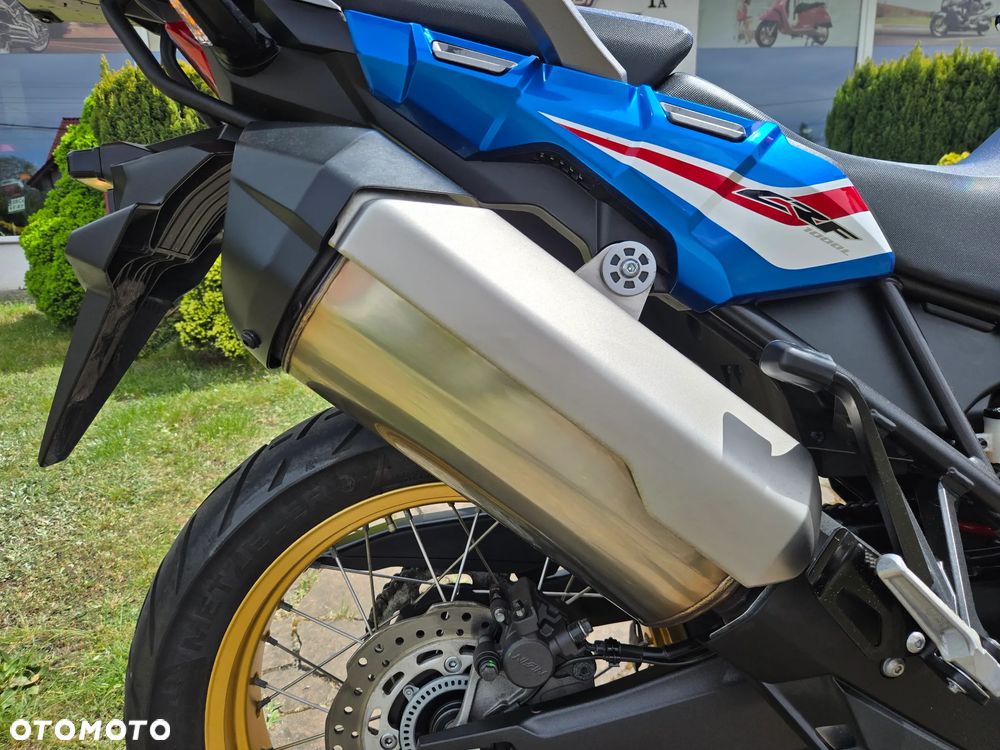 Honda CRF - 22