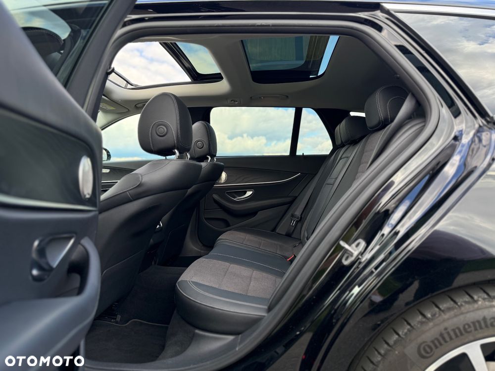 Mercedes-Benz Klasa E 220 d 9G-TRONIC Avantgarde - 27