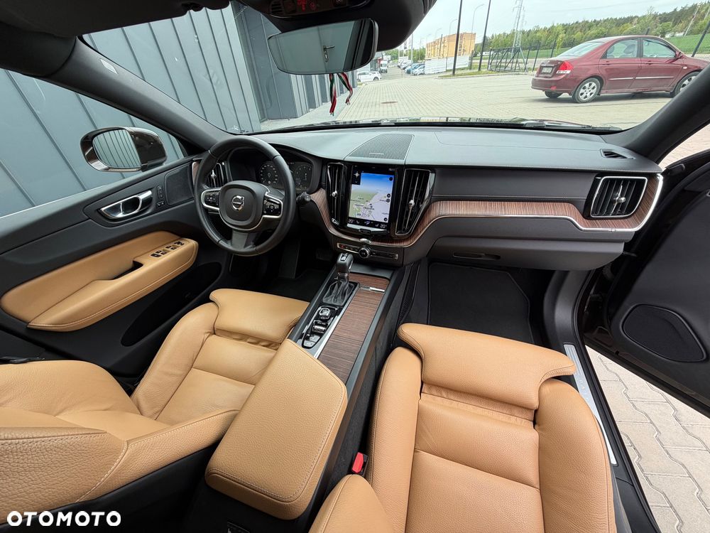 Volvo XC 60 T5 AWD Inscription - 35