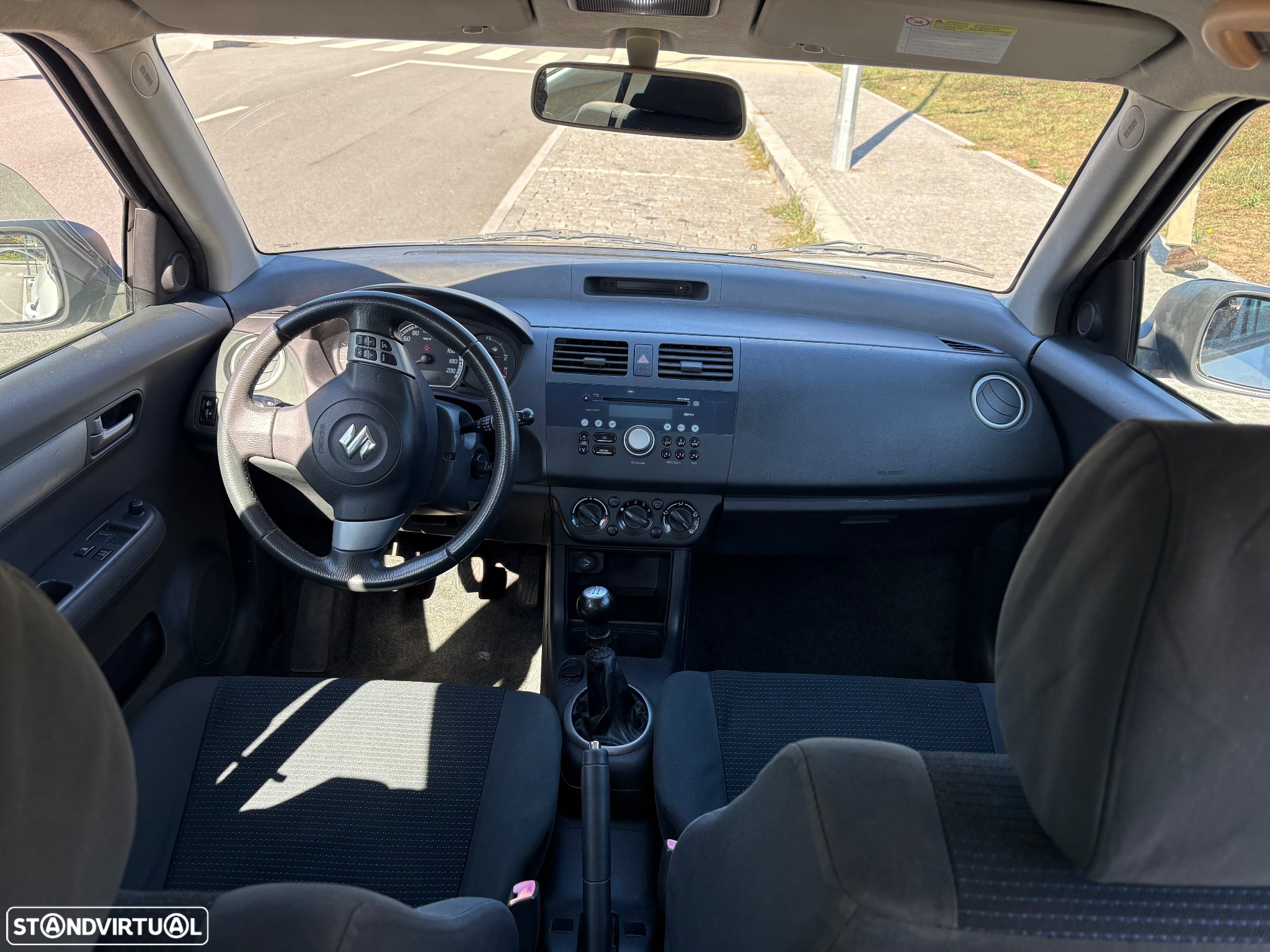 Suzuki Swift 1.3 DDiS Sport - 15