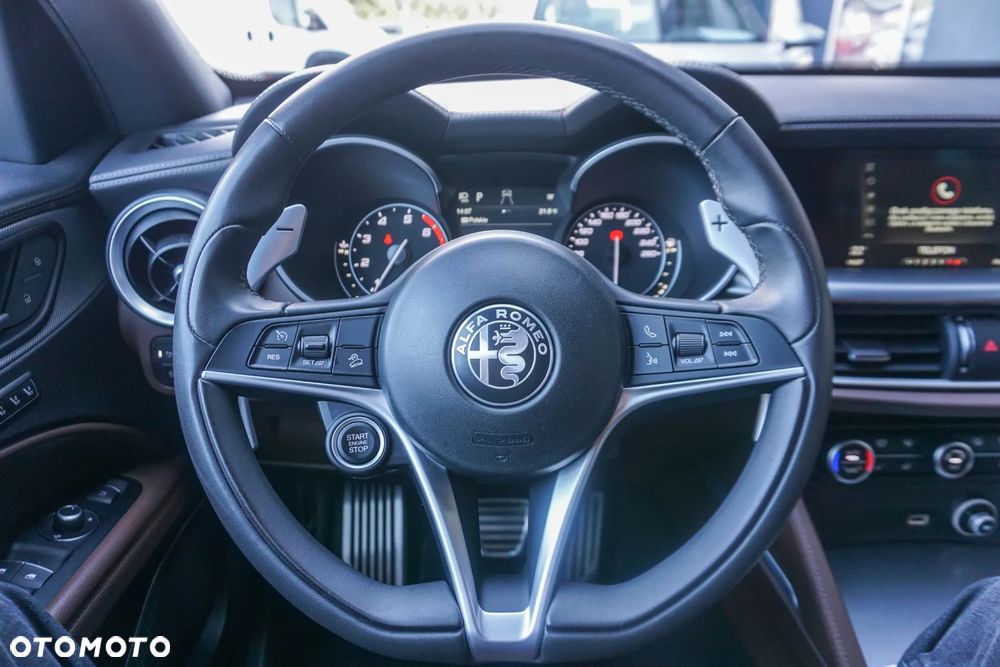 Alfa Romeo Stelvio 2.0 Turbo Super Q4 - 11