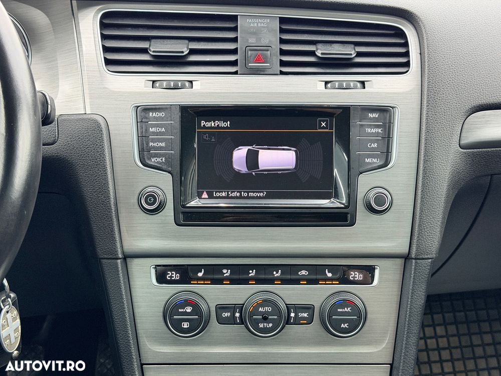 Volkswagen Golf 1.6 TDI BMT Trendline - 27