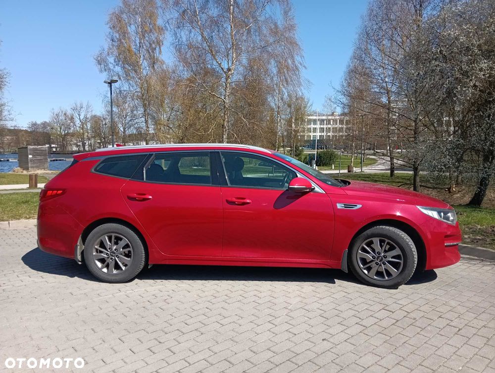 Kia Optima - 1