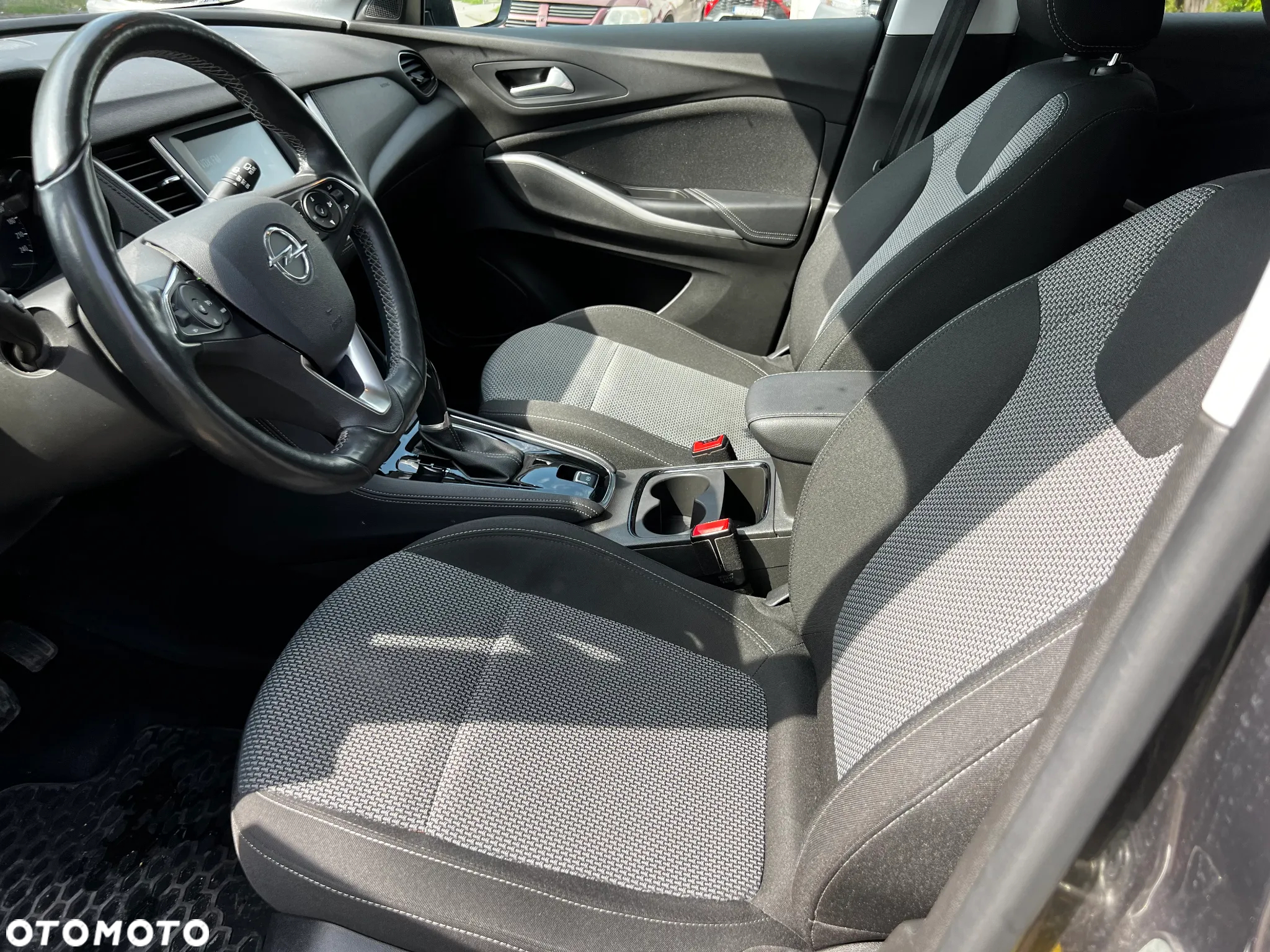 Opel Grandland X 1.2 T GPF Edition S&S - 11