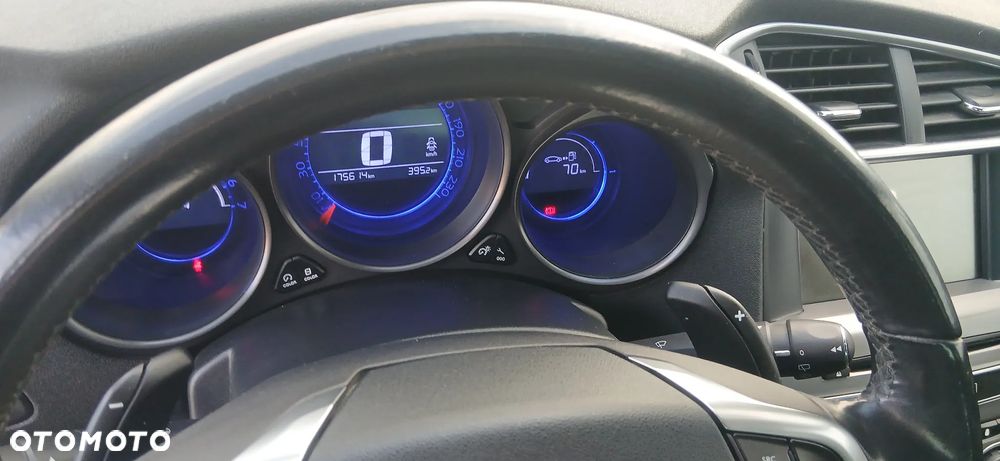 Citroën C4 e-HDi 115 ETG6 Exclusive - 14