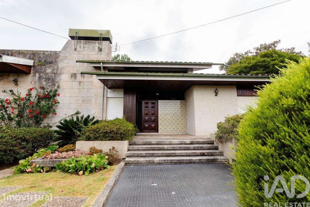 Moradia isolada T6 em Paços de Brandão de 673 m2 - Grande imagem: 5/39