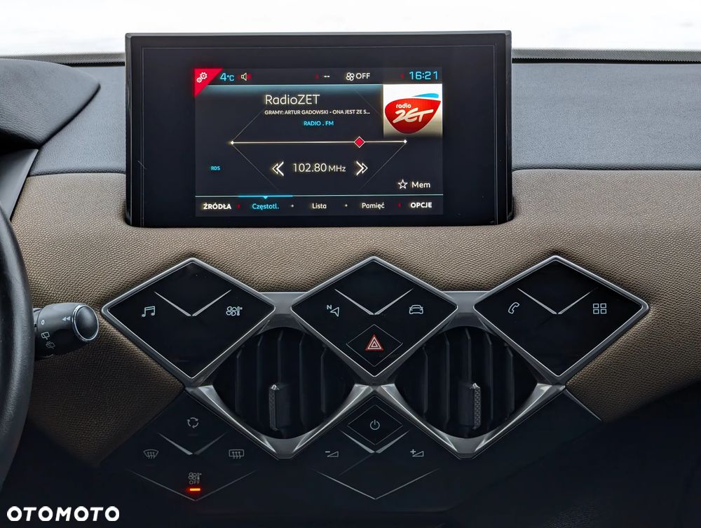 DS Automobiles DS 3 Crossback Grand Chic - 24