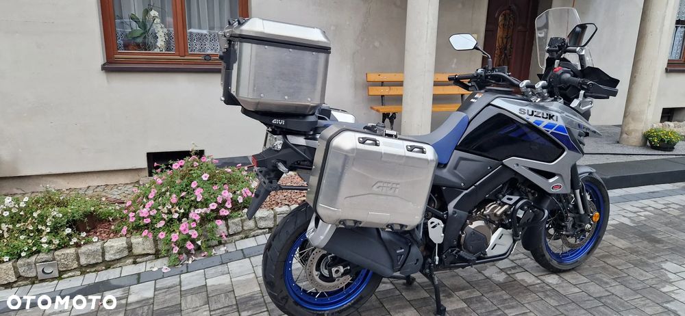 Suzuki DL - 3