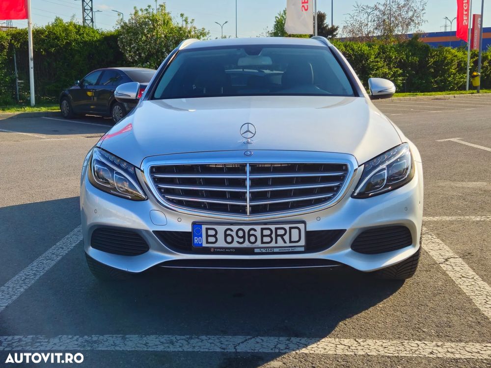 Mercedes-Benz C 250 CDI DPF 4Matic 7G-TRONIC BlueEFFICIENCY Avantgarde - 1