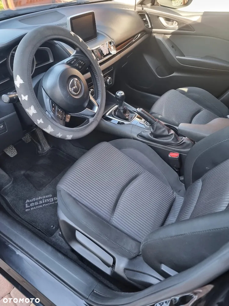 Mazda 3 - 10