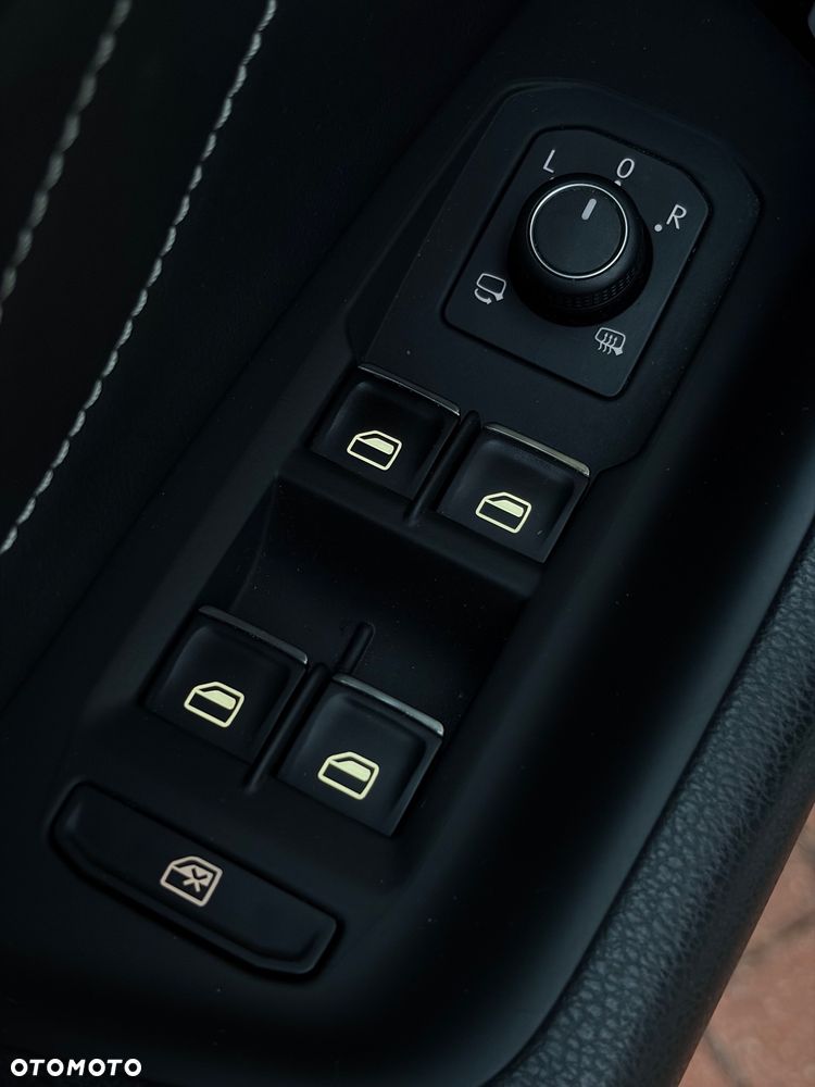 Volkswagen Arteon 2.0 TDI R-Line DSG - 13
