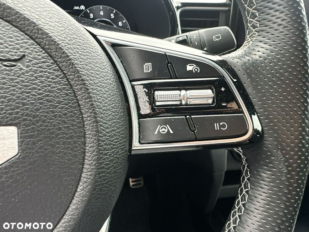 Kia XCeed 1.5 T-GDI GT-Line - 24