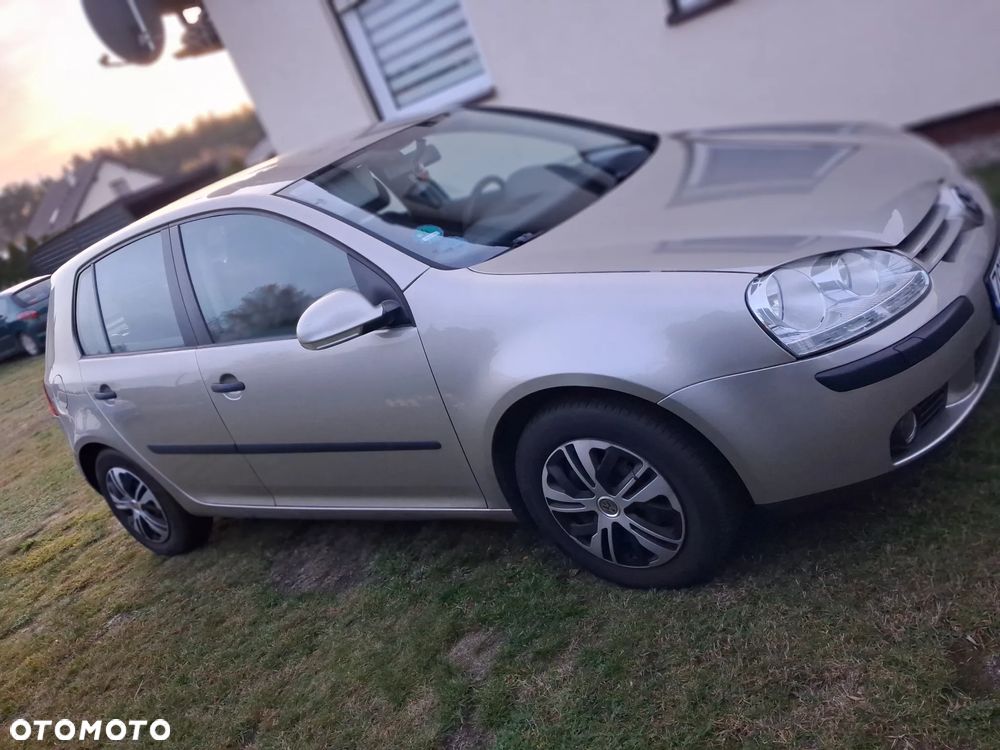Volkswagen Golf 1.6 Goal - 2