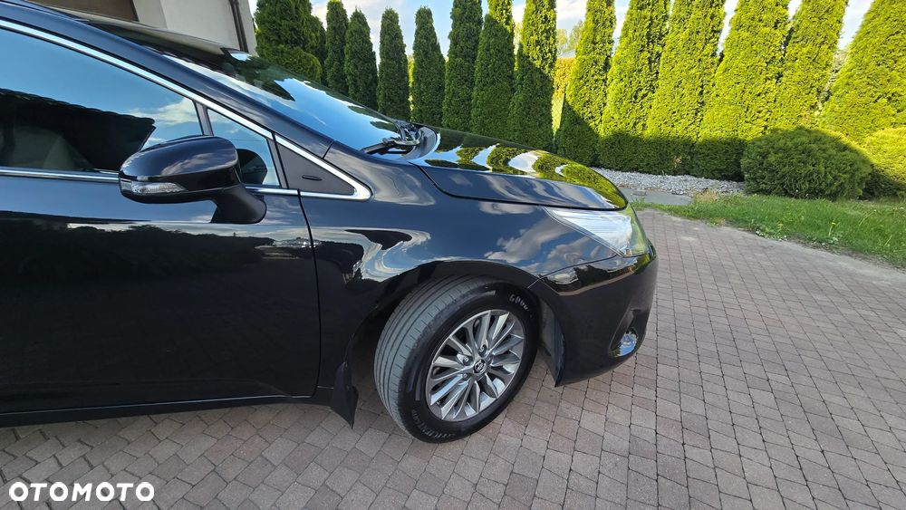 Toyota Avensis - 19