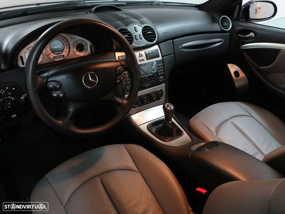 Mercedes-Benz CLK 220 CDi Avantgarde - 18