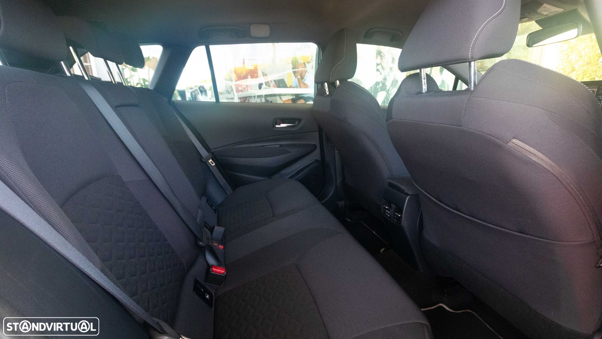 Toyota Corolla Touring Sports 1.8 Hybrid Comfort - 9
