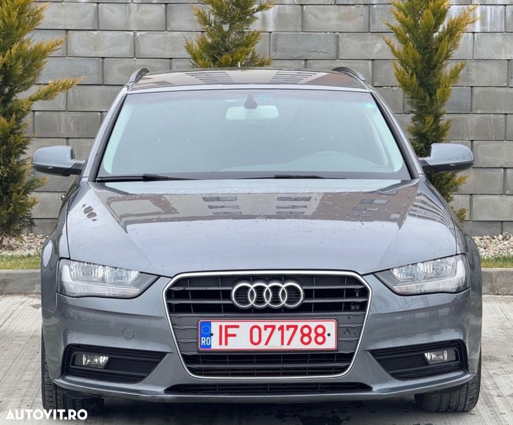 Audi A4 2.0 TDI DPF multitronic S line Sportpaket - 1