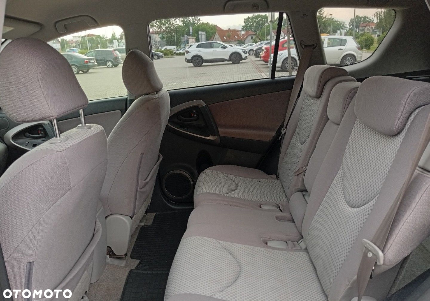 Toyota RAV4 - 17