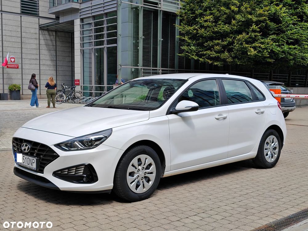 Hyundai i30 1.5 DPI Modern - 10