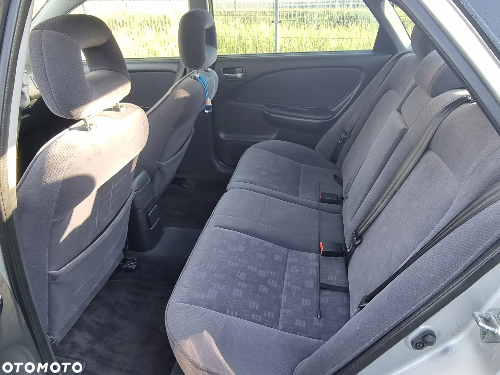 Toyota Avensis 2.0 VVT-i Sol - 12