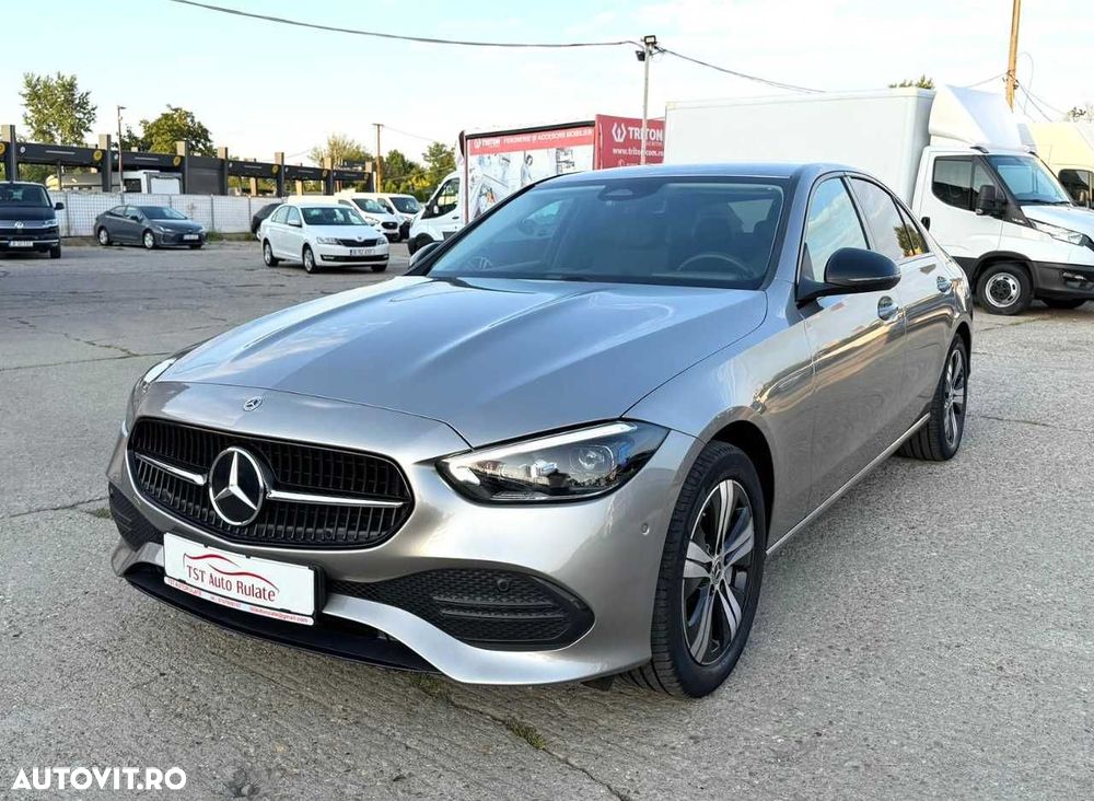 Mercedes-Benz C - 3