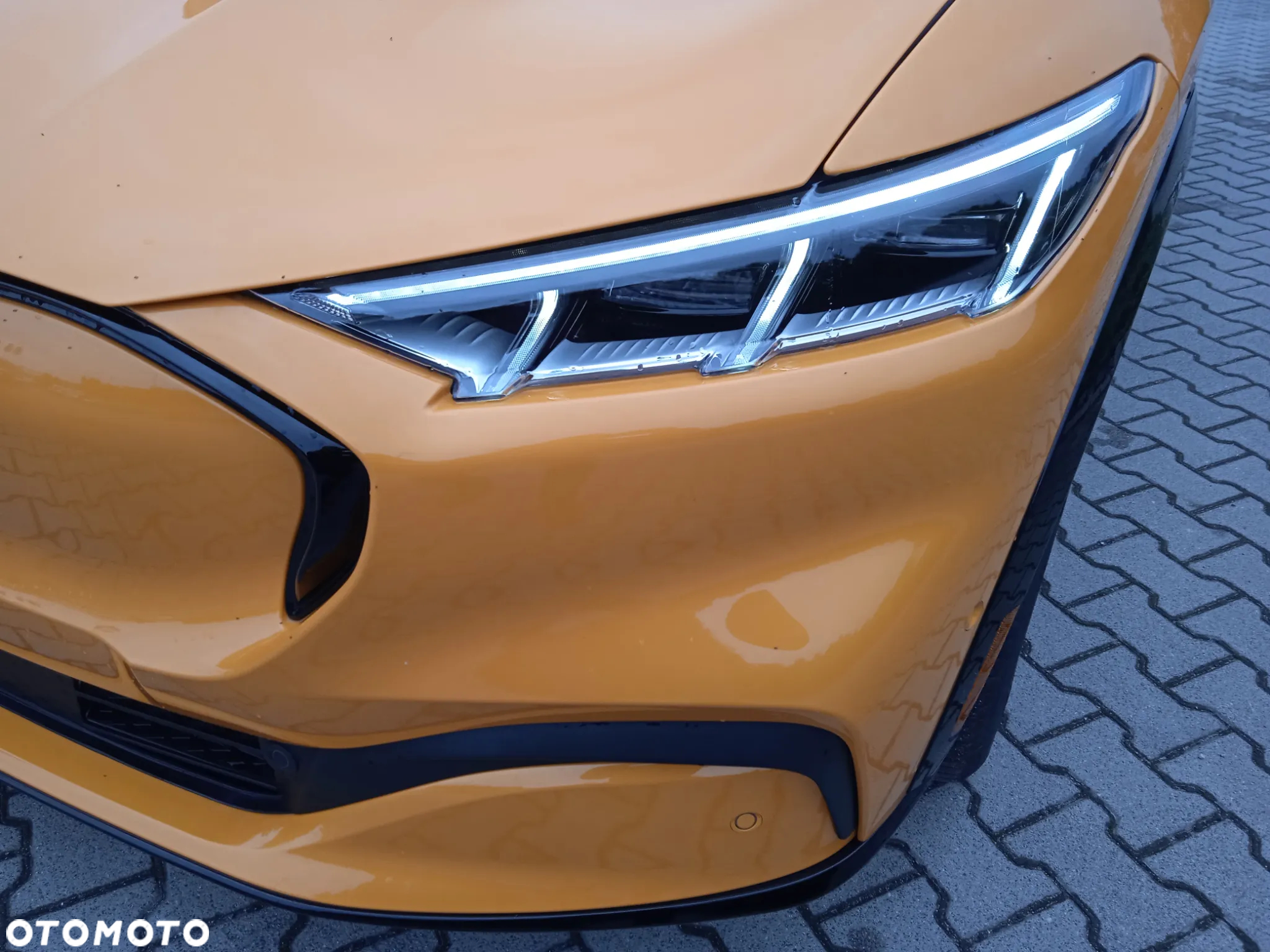 Ford Mustang Mach-E 98kWh AWD Premium - 8