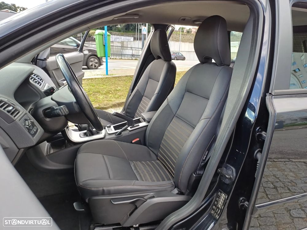 Volvo V50 1.6 D Momentum - 28