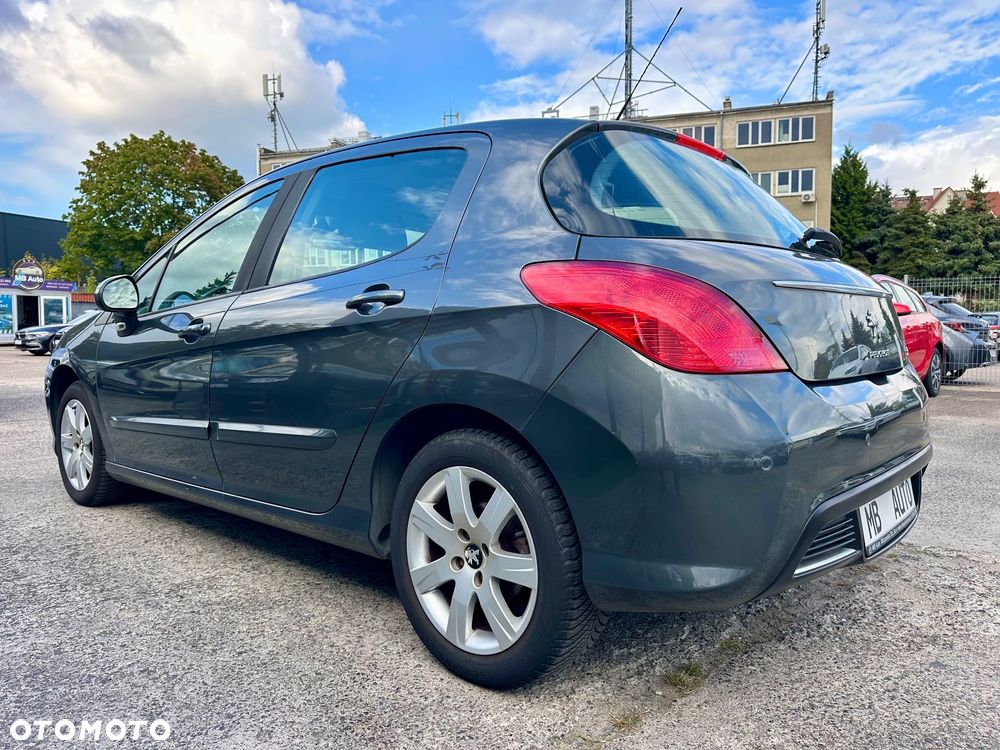 Peugeot 308 120 VTi Premium - 4