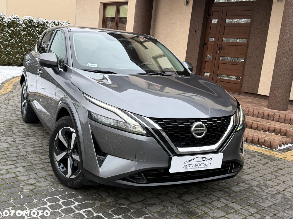 Nissan Qashqai 1.3 DIG-T N-Connecta DCT - 2