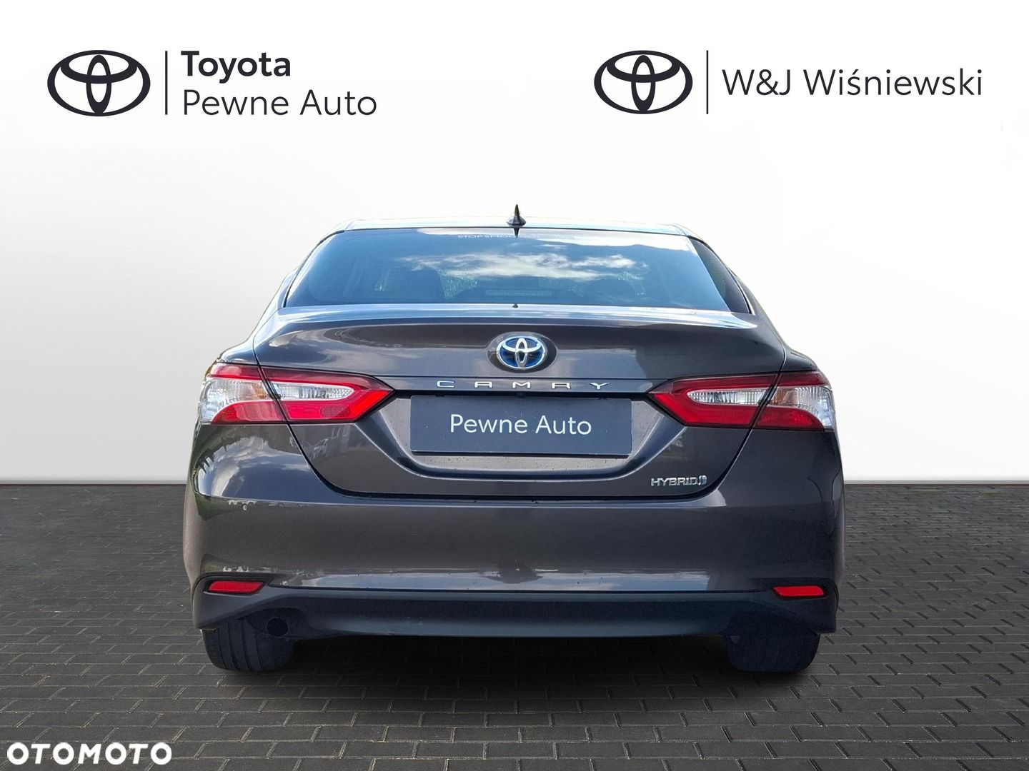 Toyota Camry 2.5 Hybrid Comfort CVT - 22