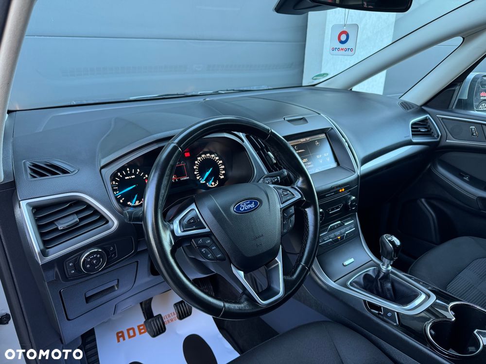 Ford Galaxy 1.5 EcoBoost Start-Stopp Business Edition - 18